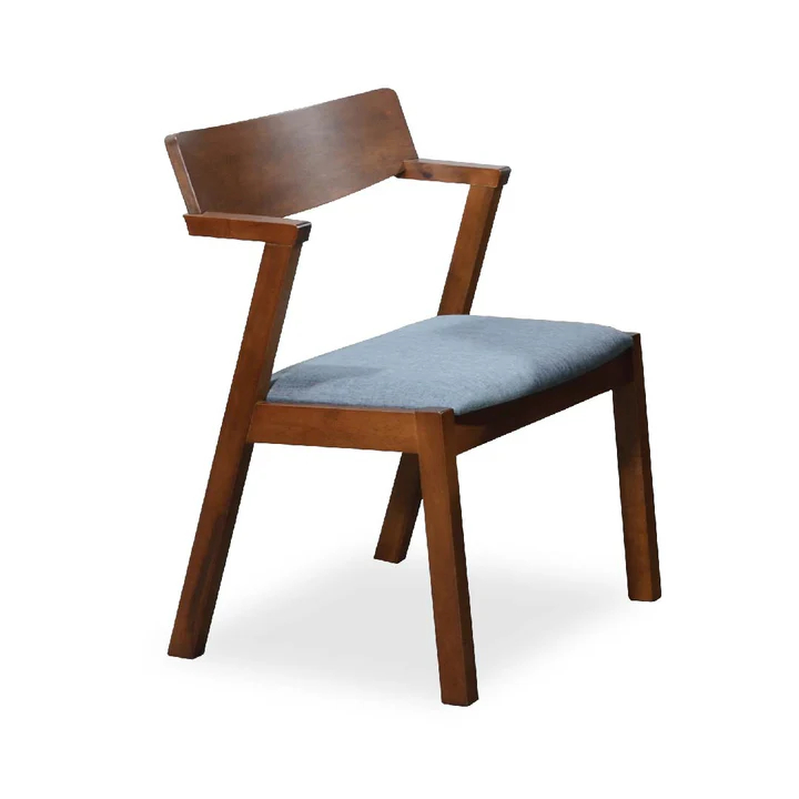LATVIANE Dining Set Side View